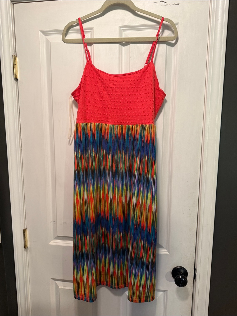 Coral Spaghetti-Strap Maxi Dress with Multicolor Pattern